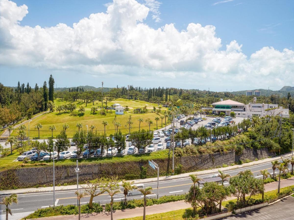 Hotel Miyuki Beach Onna Eksteriør bilde