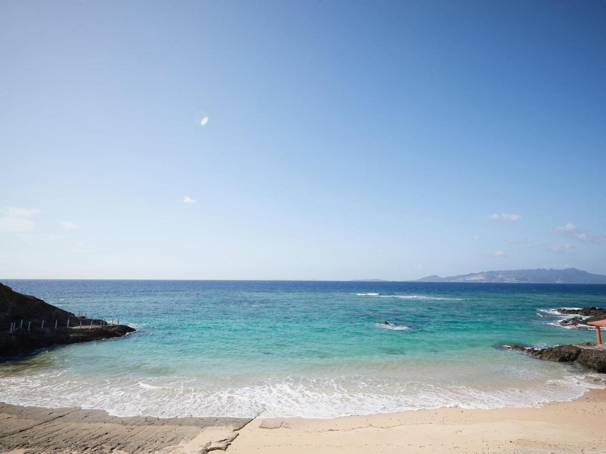 Hotel Miyuki Beach Onna Eksteriør bilde