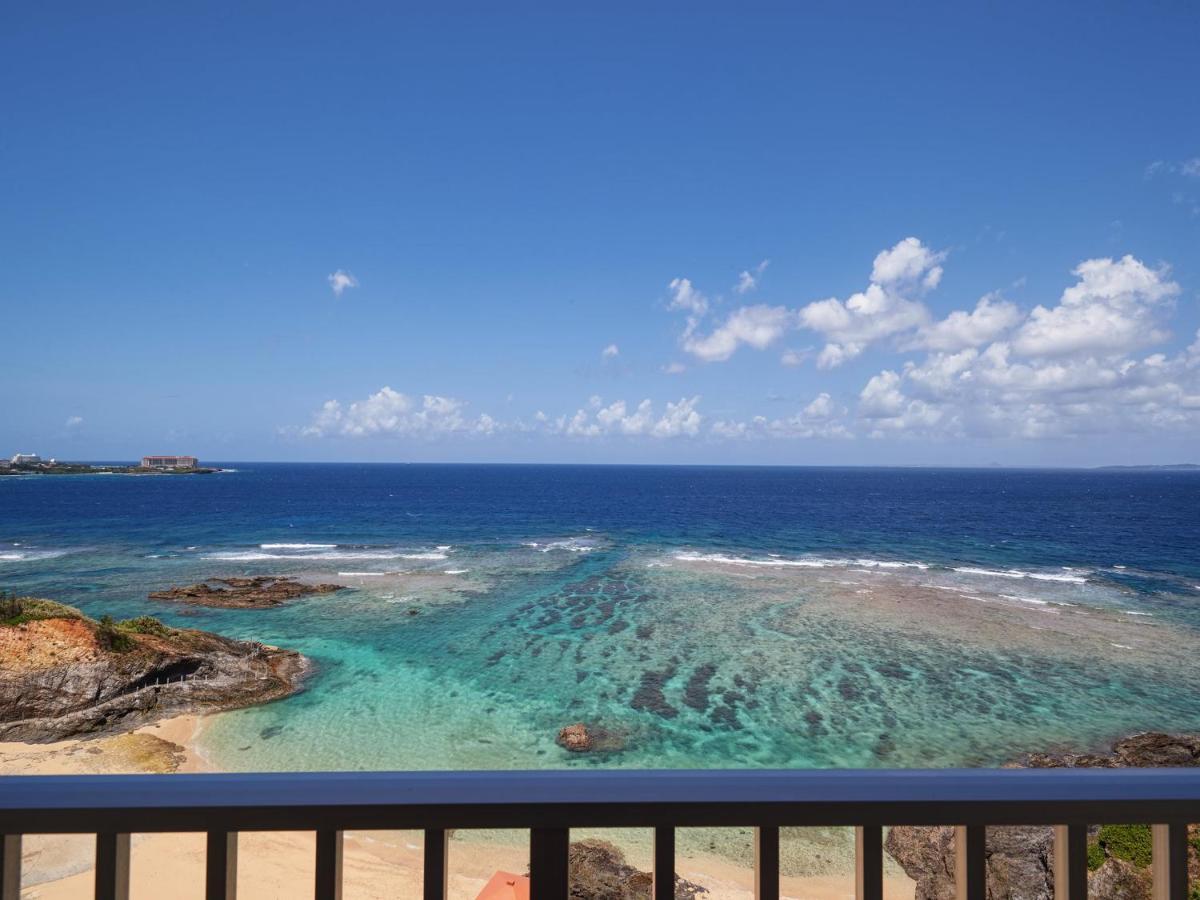 Hotel Miyuki Beach Onna Eksteriør bilde